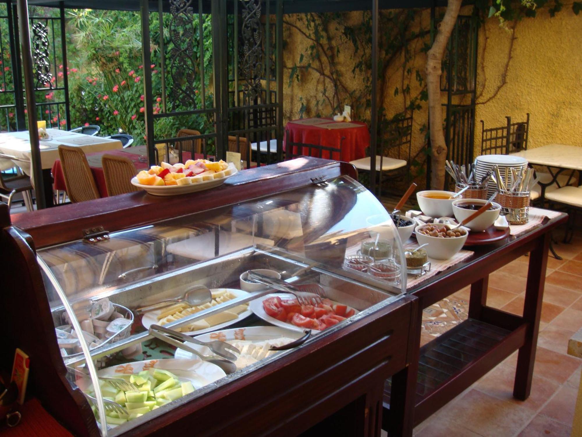 Villa Danlin Hotel Göcek Exteriör bild