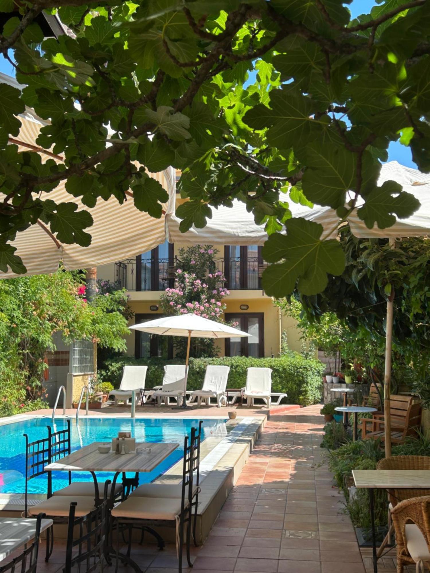 Villa Danlin Hotel Göcek Exteriör bild