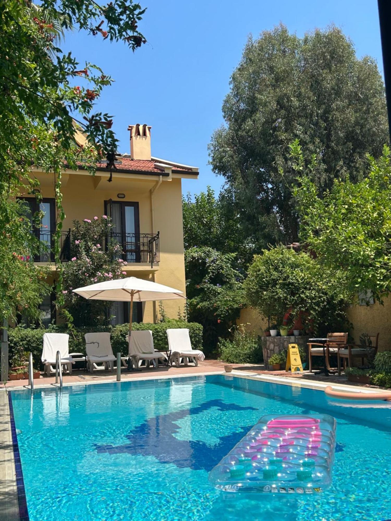 Villa Danlin Hotel Göcek Exteriör bild
