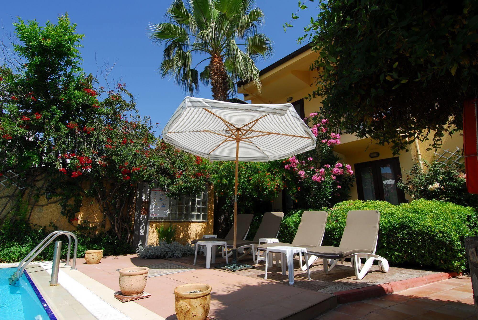 Villa Danlin Hotel Göcek Exteriör bild